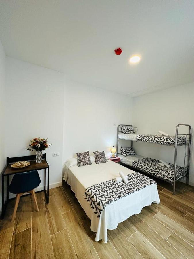 Hostel Costa-Luz Bejar 28-30 Huelva Dış mekan fotoğraf